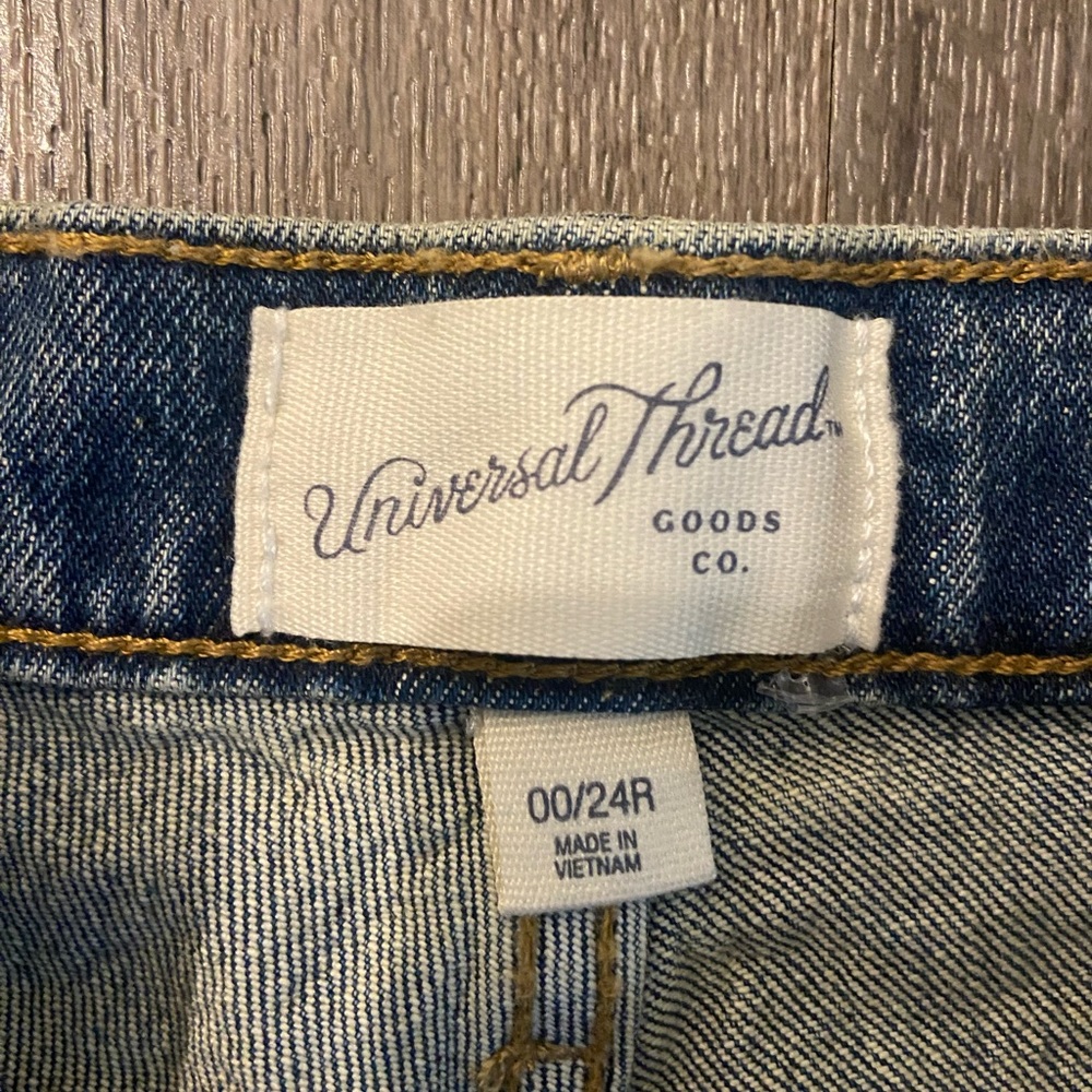 Universal Thread Unique Jeans - image 3